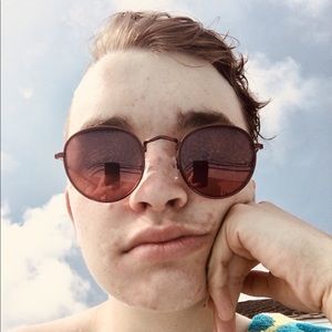 Meet your Posher, Noah